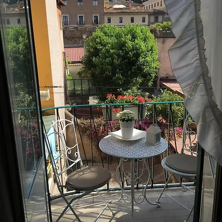 Apartment Borgo Pio 66