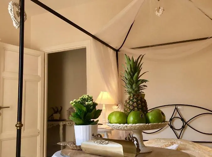 Borgo Pio 66 דירה